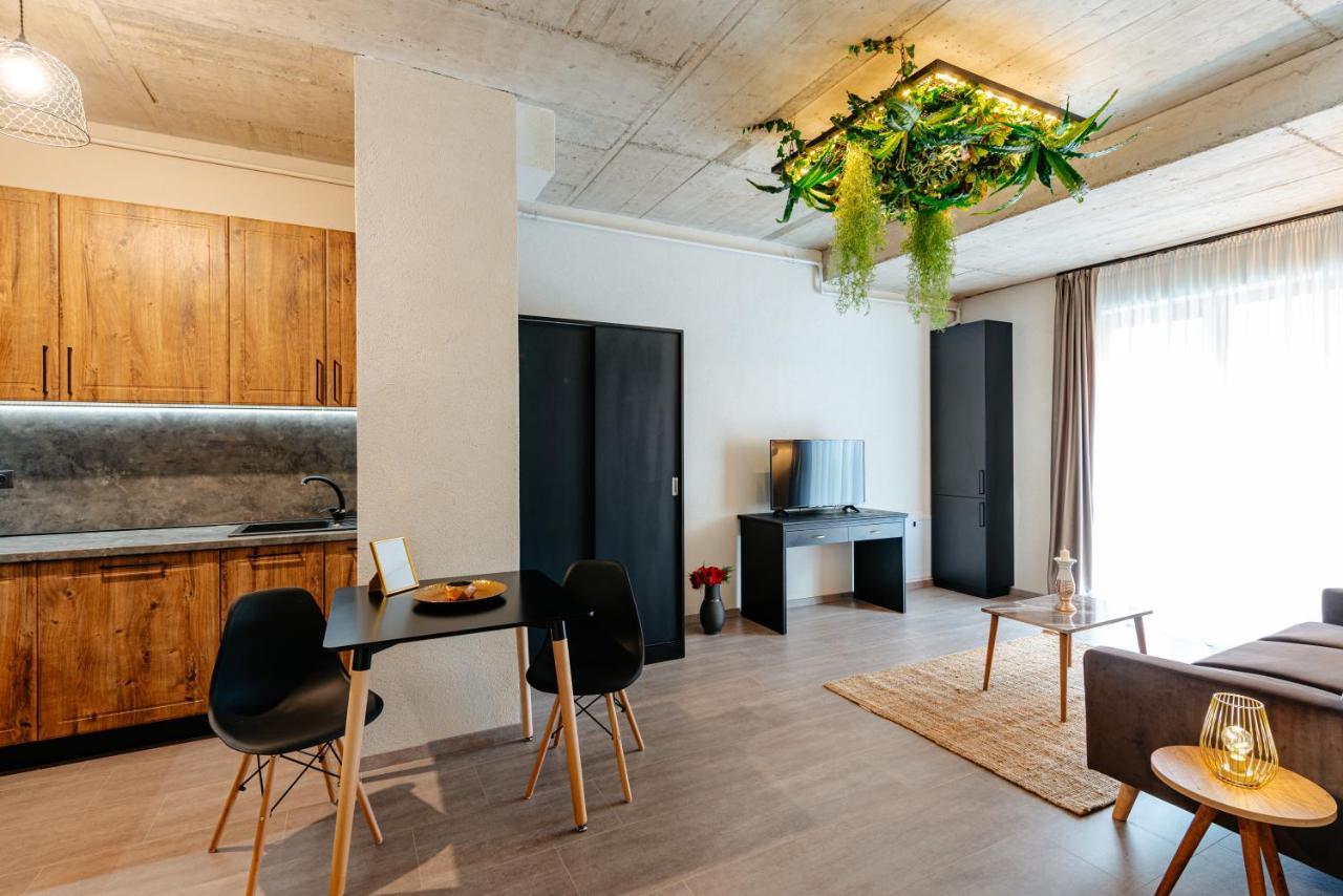 Centro Accommodation Cluj-Napoca Eksteriør billede